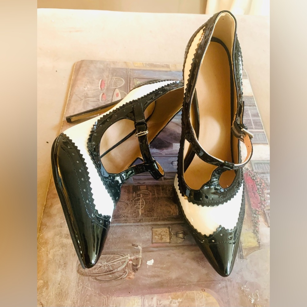 Black & White T-Strap Pumps - Picture 8 of 12
